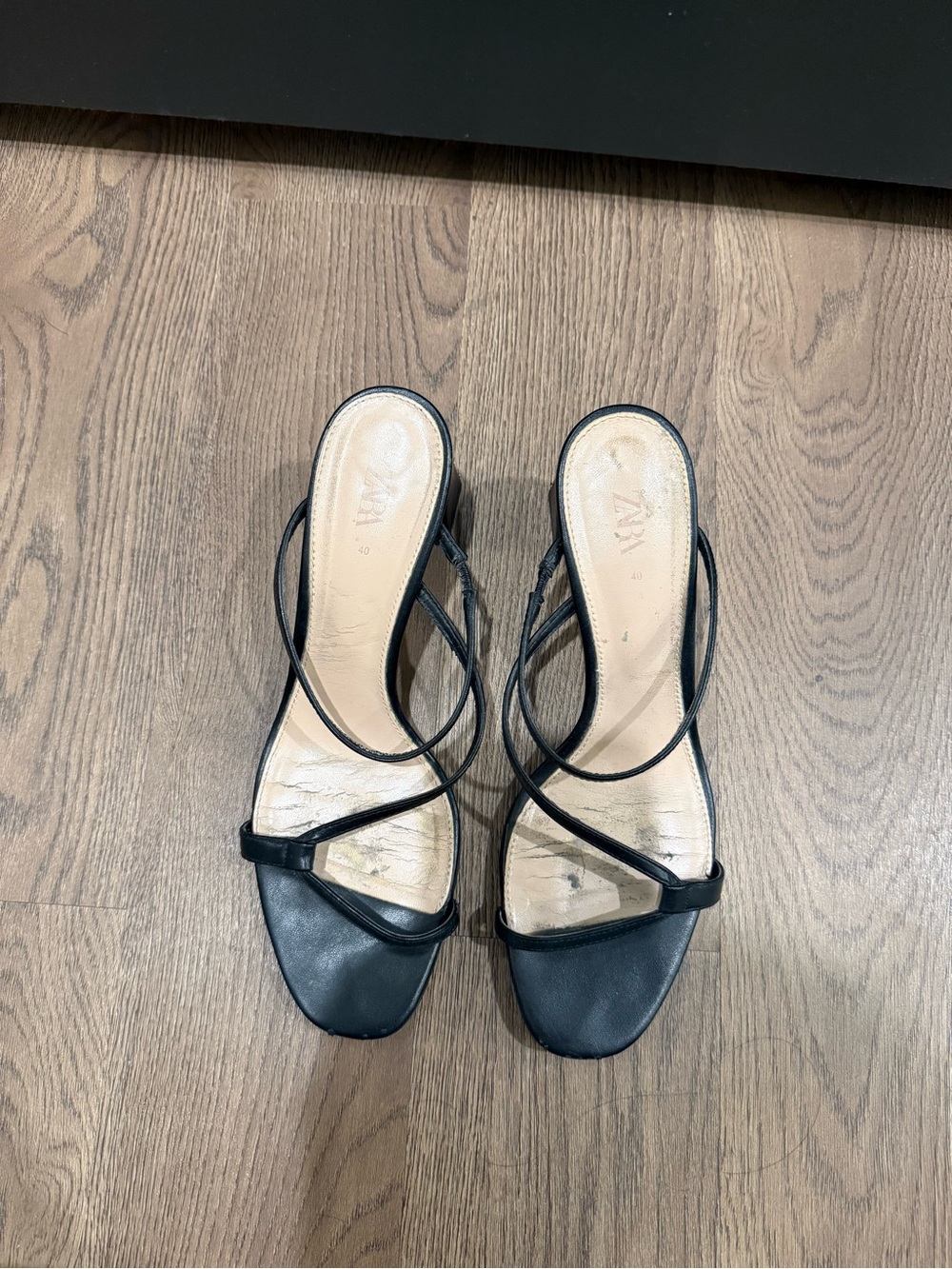 Zara Women's Black Strappy Heeled Sandals